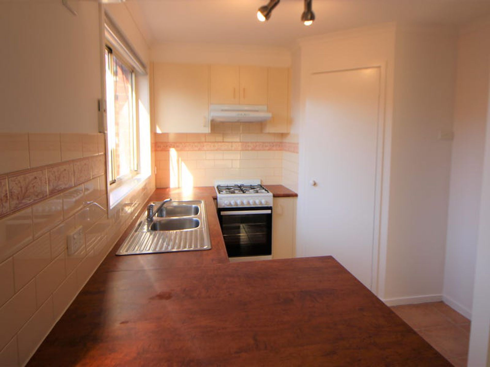 1 / 11 Griffen Street, Hamlyn Heights