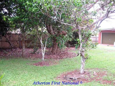 12 Kelly Street, Atherton