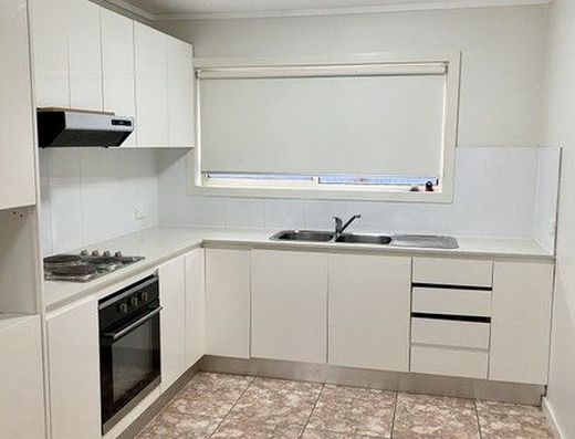 11 / 250-252 Popondetta Rd, Blackett