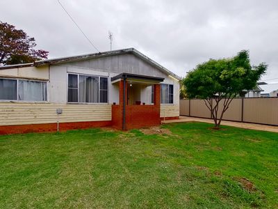 32 Sterling Street, Dubbo