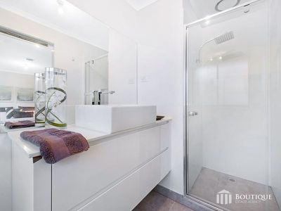 52 Bellbrook Drive, Dandenong North