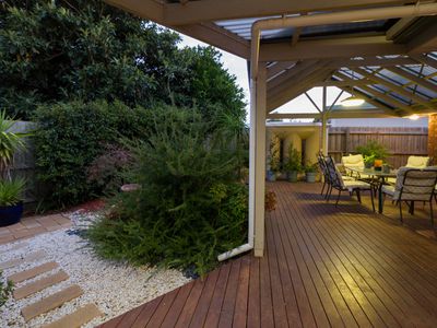 6 Anjaya Court, Frankston