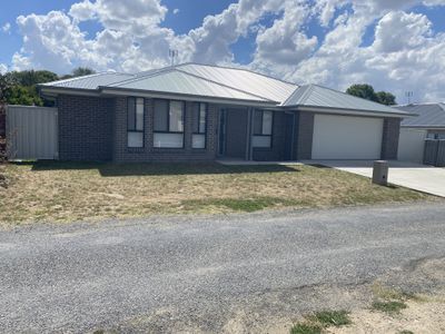 31 Adelaide Lane, Blayney