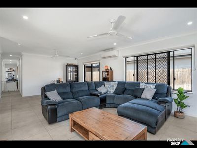 25 Homevale Ent, Mount Peter