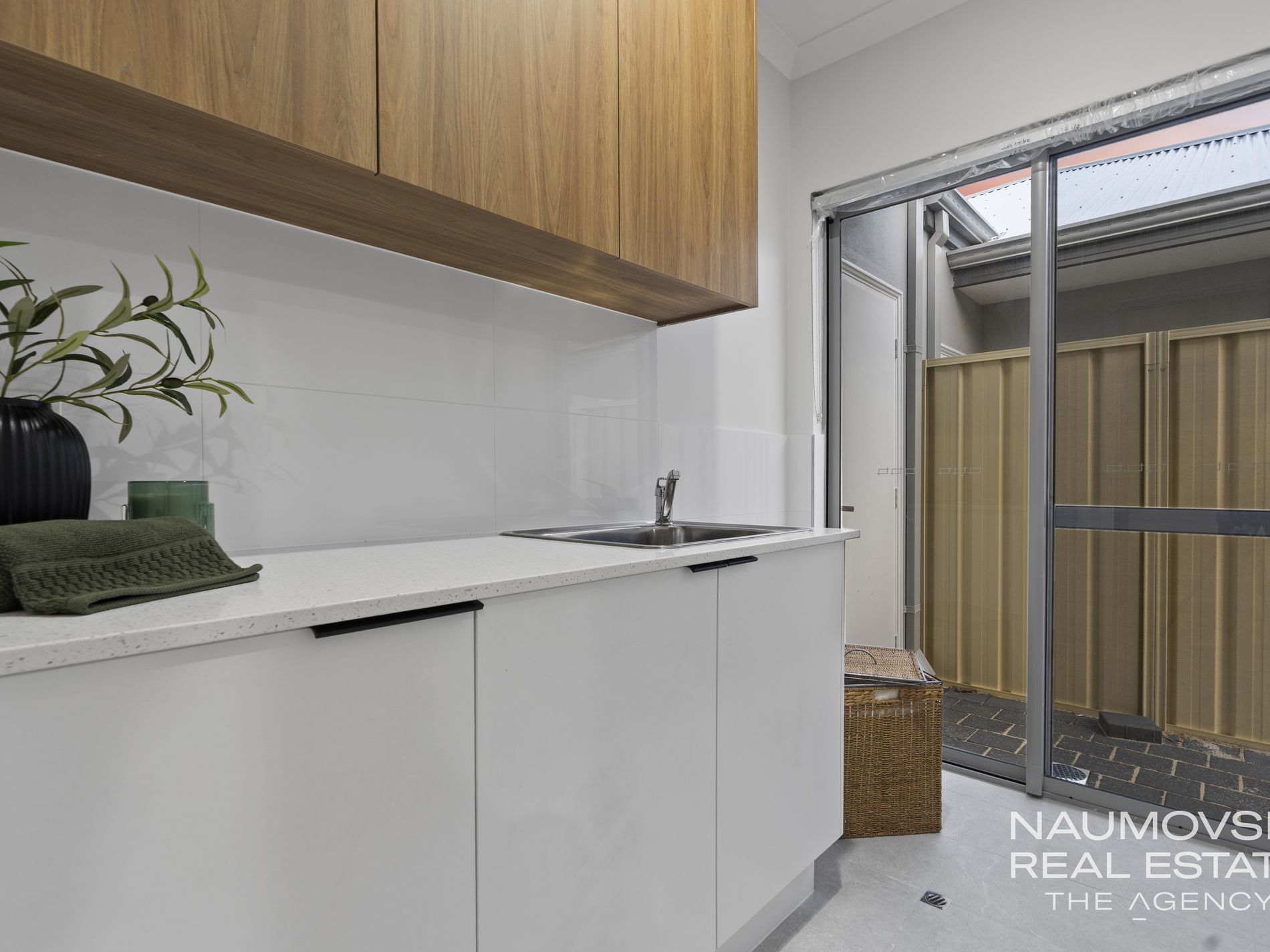 1,2 & 3/2 Sarah Street, Maylands