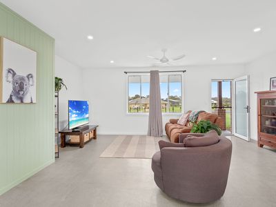 139 Angus Drive, Failford