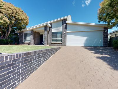 44 Cypress Point Drive, Dubbo