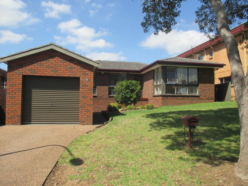 15 Darren Avenue, Kanahooka