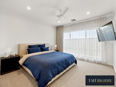 24 Blackwood Crescent, Yarrawonga