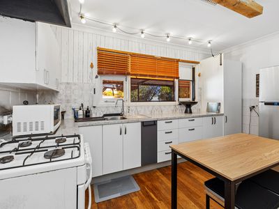 98 Braemore Street, Armadale