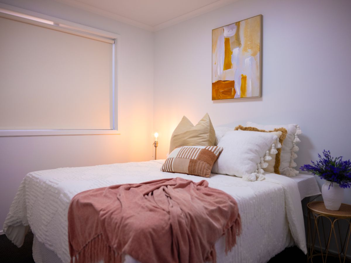 7 Carmarthen Close, Werribee