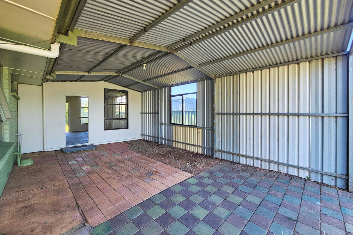 6 Cox Avenue, Tongala