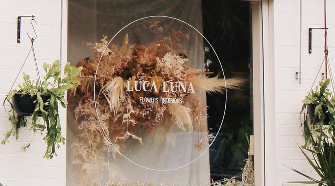 Luca Luna Flowers