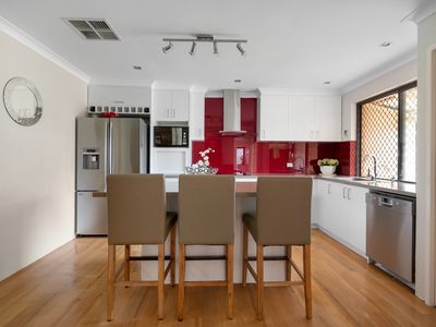 13 O'Connor Way, West Lamington