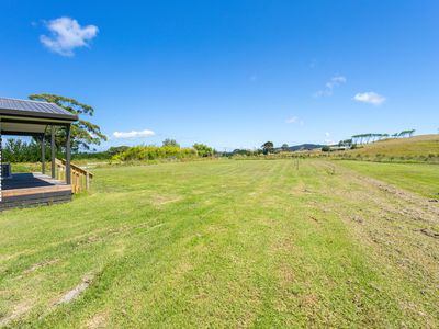 20 Journeys End, Tapora