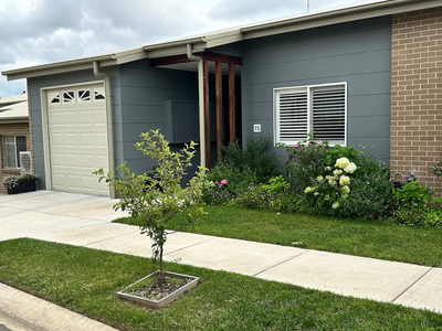 15 / 70 Little River Road, Braidwood