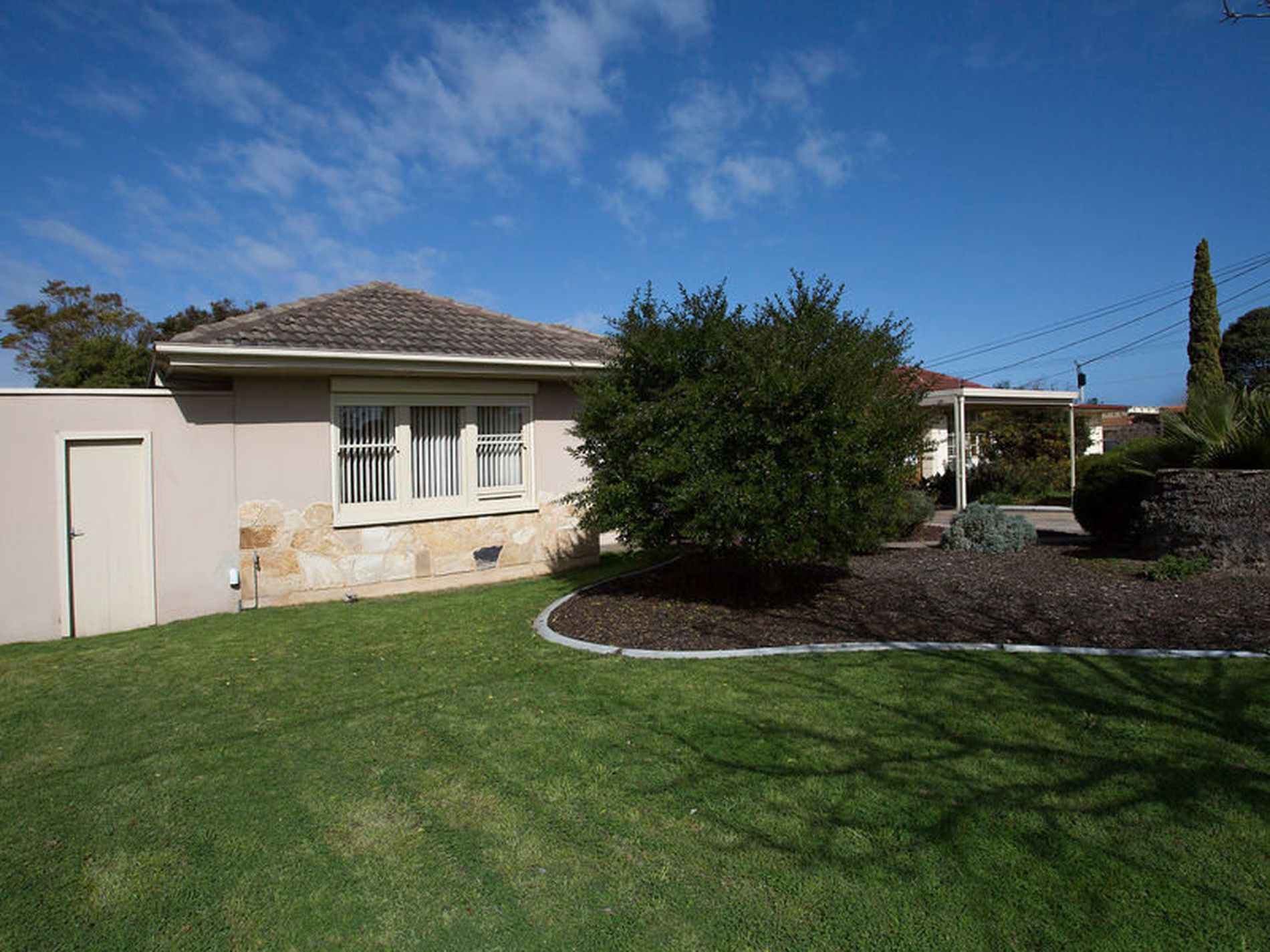 4 Comet Avenue, Netley