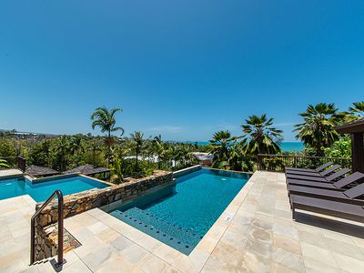 24 / 4 Golden Orchid Drive, Airlie Beach