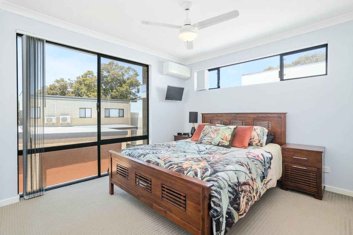 25 / 22 Rinaldo Crescent, Coolbellup