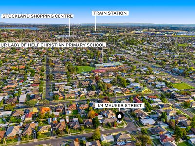 1 / 4 Mauger Street, Wendouree