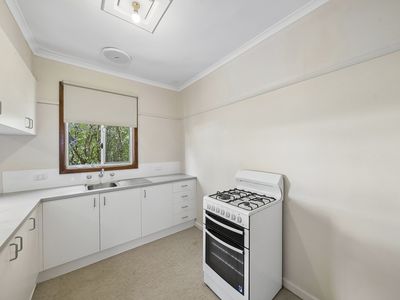 28 Chisholm Crescent, Seymour