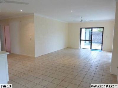 2 / 20 Buccaneer Street, South Mission Beach