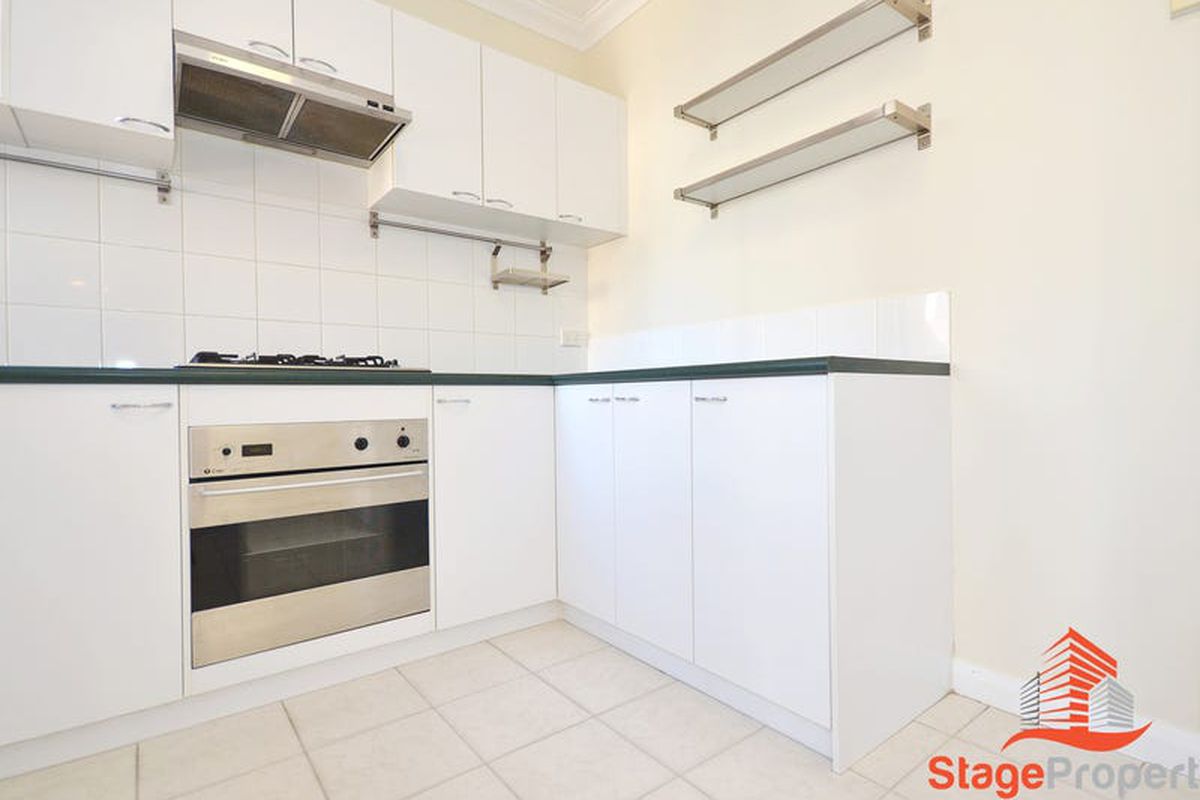 11 / 28 Bronte Street, East Perth