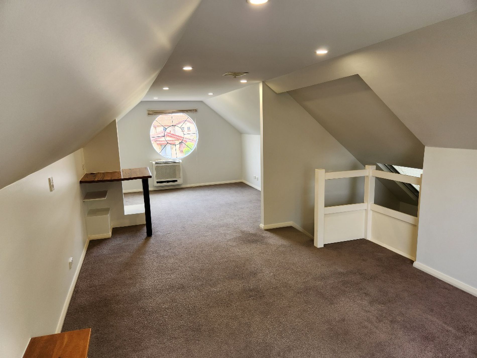 2 / 15 Teague Street, Burswood