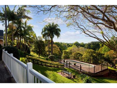 7-17 Western Avenue, Montville