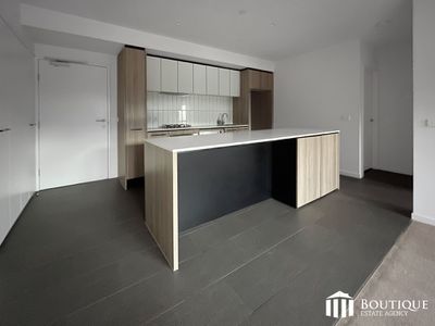 214 / 30 Oleander Drive, Mill Park