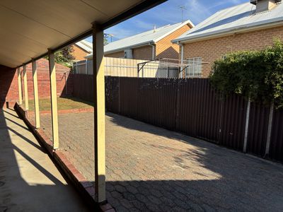 4 / 410 McLennan Street, West Albury