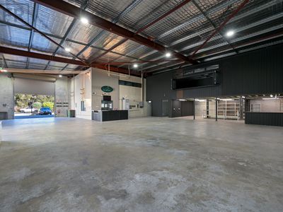 15 Port Pirie Street, Bibra Lake