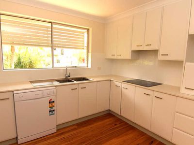 13 Stephen Street, Forster