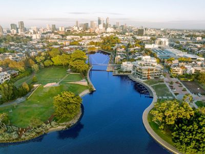 802E / 1 Saintly Entrance, Burswood