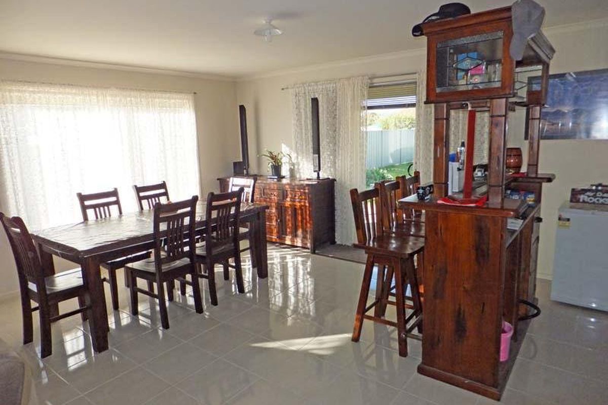 8 Church Street, Girgarre