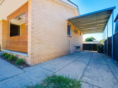 18 WORNES DRIVE, Wodonga