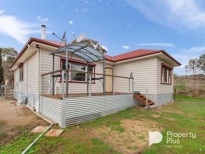 1365 McCallums Creek Road, Red Lion