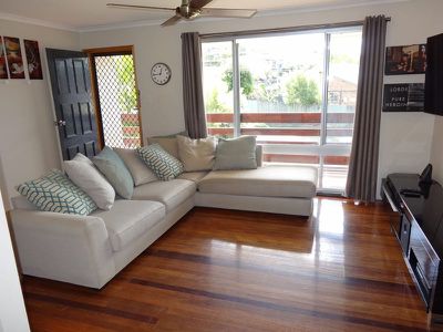 6 Kenthurst Crescent, Rochedale South
