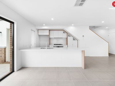 153 South Circuit, Oran Park