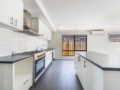 20 Embleton Chase, Melton South