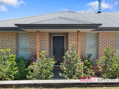 13 McGillan Drive, Kelso