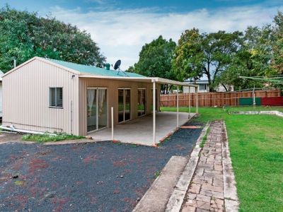90 South Station Road, Silkstone
