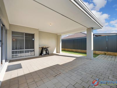 64 Serenity Street, Wellard