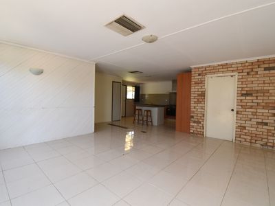 A / 28 Pelican Street, Longreach