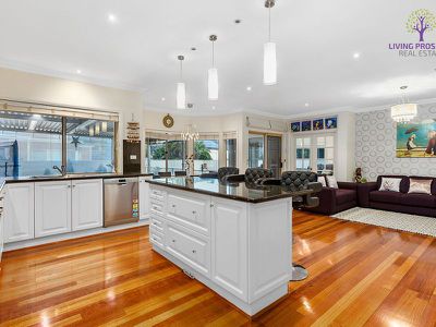 4 Royan Mews, Point Cook