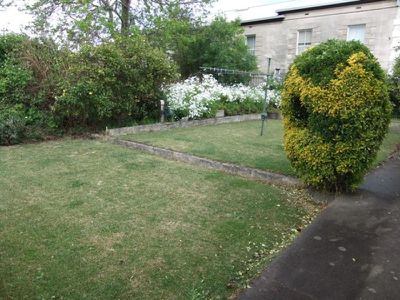 87 Bay Road, Mount Gambier