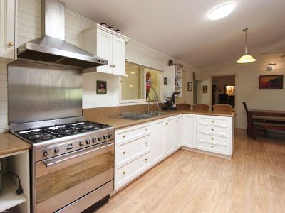 205 Piries-Goughs Bay Road, Piries