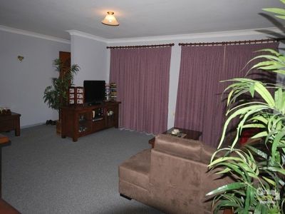 24 Alder Place, Dubbo