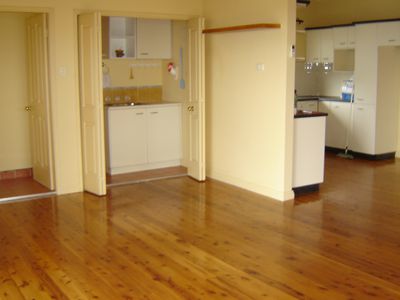 9 Trevor Avenue, Lake Heights