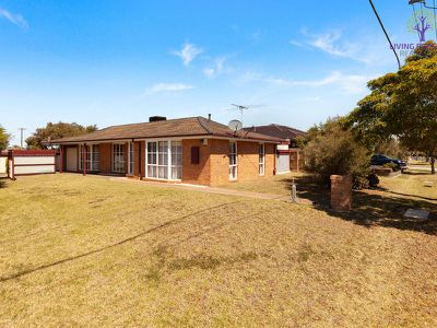 80 Mintaro Way, Seabrook